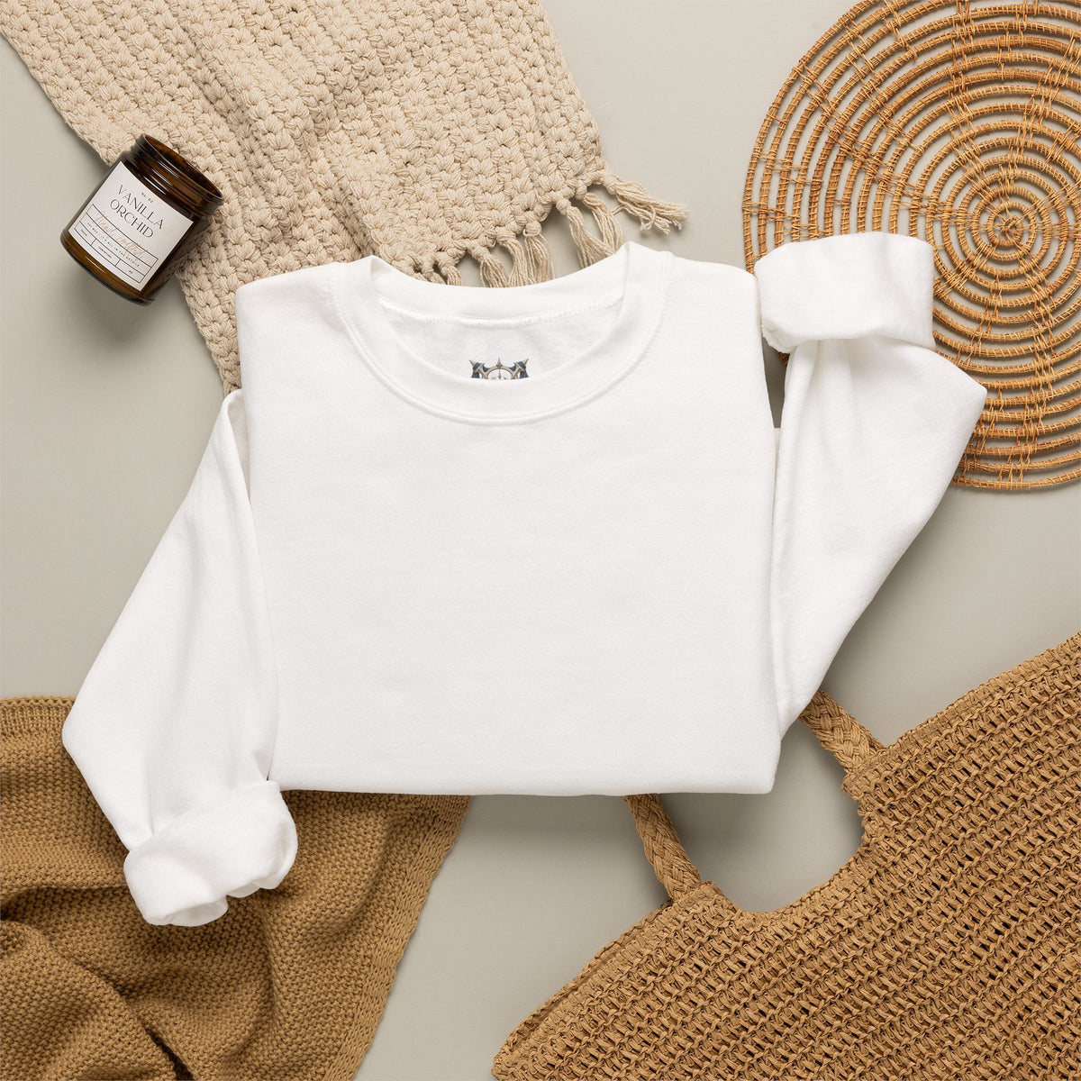 Iris Sweatshirt in White — folded view